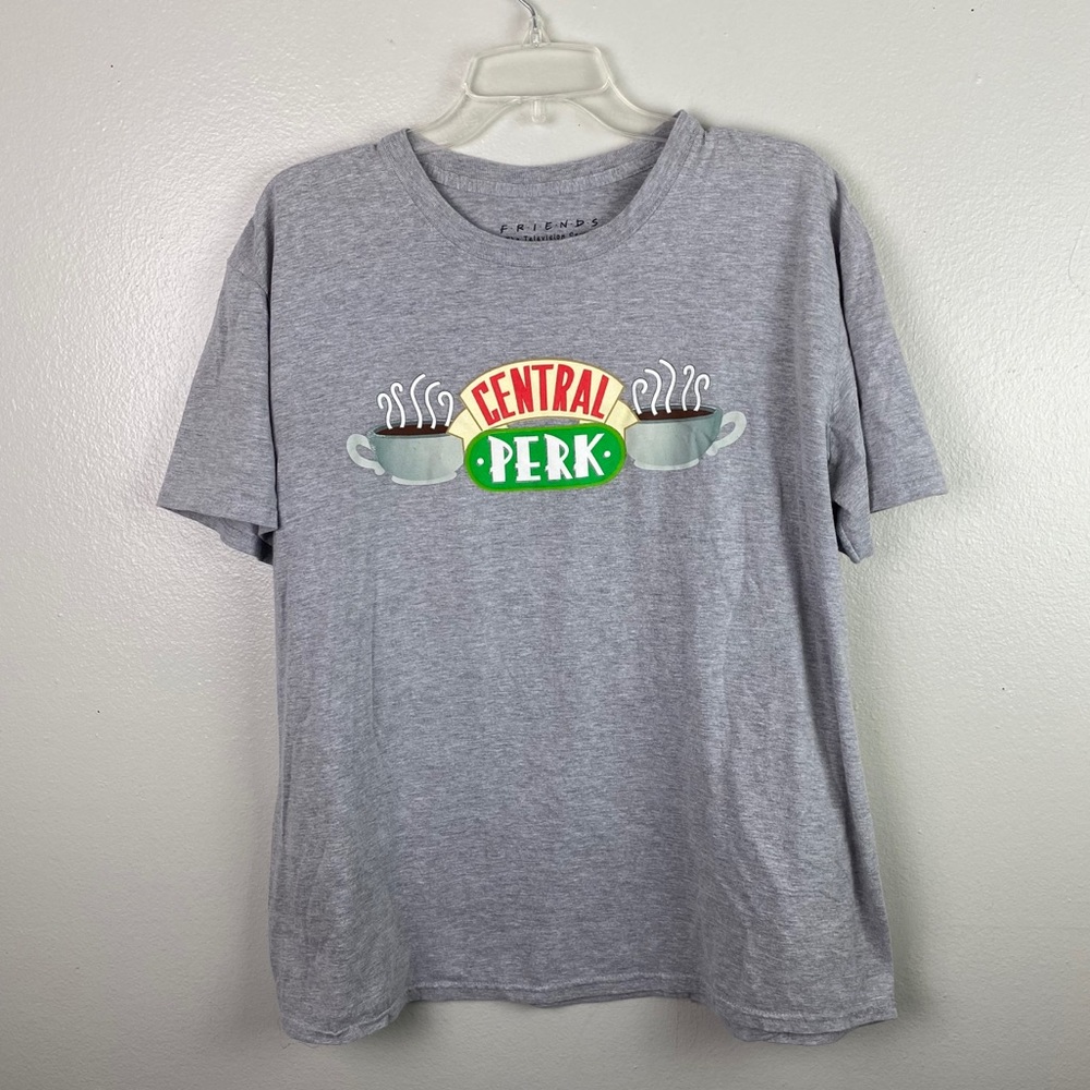 F.R.I.E.N.D.S. Friends Central Perk Coffeehouse Graphic Tee XL